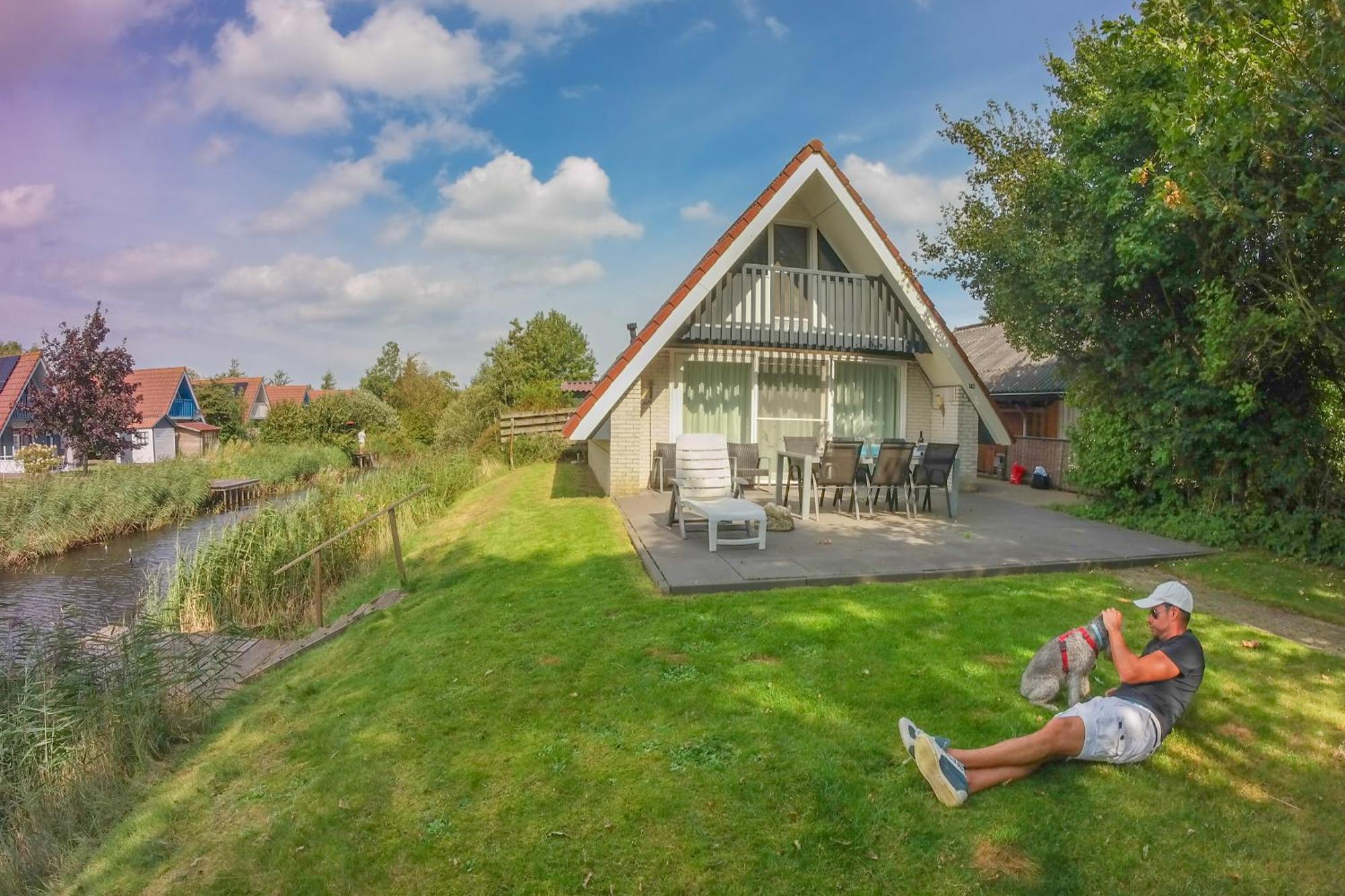 Sonnenhaus 6 Pers House With Sunny Terrace At A Typical Dutch Canal & By Lauwersmeer Lake. Anjum Екстер'єр фото