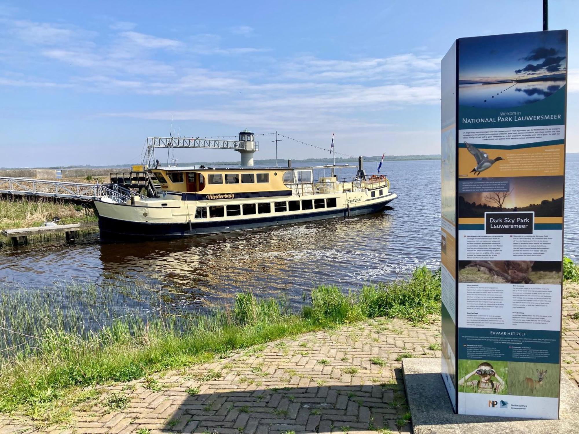 Sonnenhaus 6 Pers House With Sunny Terrace At A Typical Dutch Canal & By Lauwersmeer Lake. Anjum Екстер'єр фото